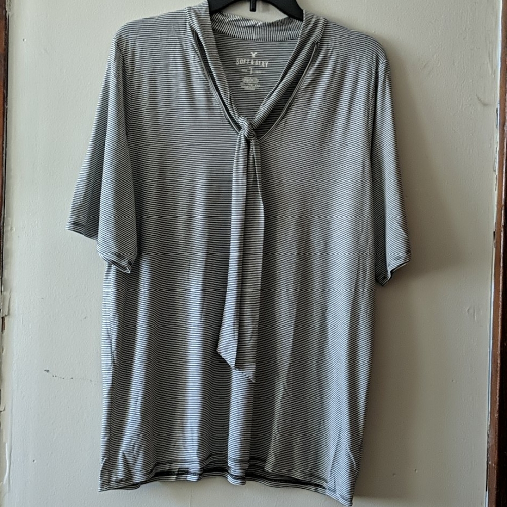 AE Soft & Sexy striped top XXL